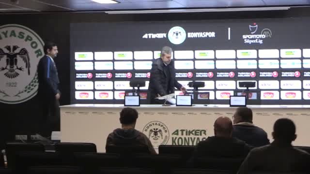 Atiker Konyaspor Teknik Direktörü Kocaman'dan Hakem Arda Kardeşler'e Tepki