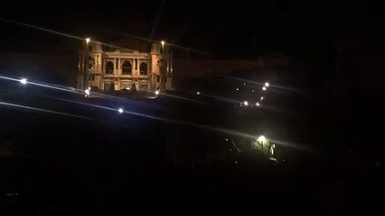 'Els Segadors' sona a la protesta contra el rei espanyol Felipe VI