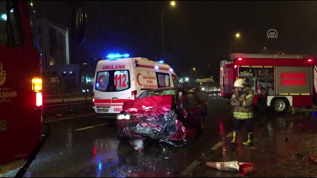 Çekmeköy'de trafik kazası: 1 ölü, 3 yaralı - İSTANBUL
