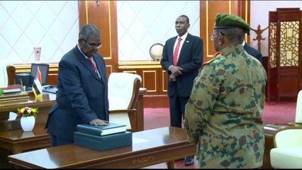 Sudan's Bashir reshuffles top team amid state of emergency