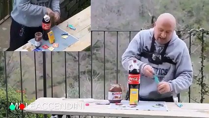 prezervatiften kola deneyi yapan adam