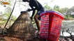 Primitive Technology: Man Make Crocodile Trap Using​​ Big Plastic & Eggs That Work 100% By Men