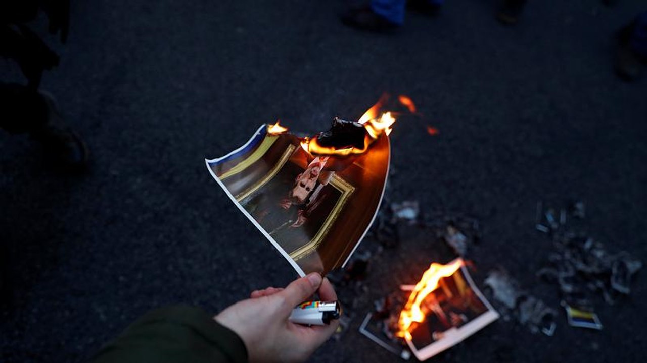 Ισπανία: Κινητοποιήσεις κατά του Βασιλιά στην Καταλονία