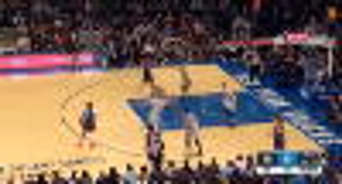Knicks finally win home game to end run of 18 straight defeats