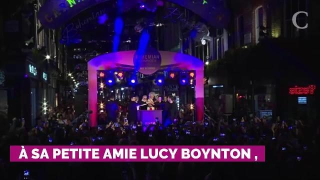 PHOTOS. Oscars 2019 : la chute de Rami Malek après sa remise du trophée