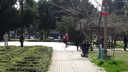 Adana Adanalılar Şubat'ta Baharı Yaşıyor