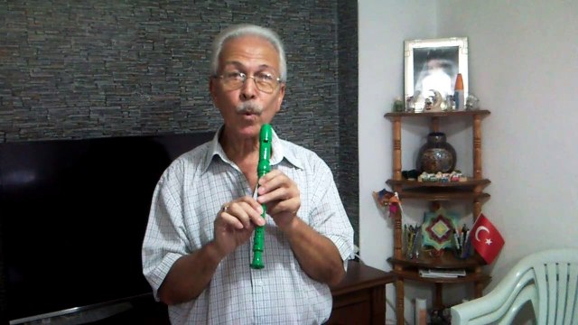 Mustafa Uzelli & Flüt ve Islıkla Çayda Çıra