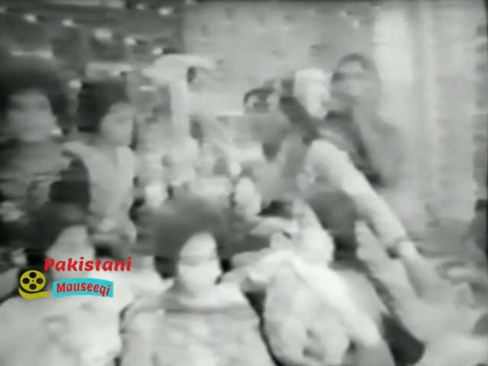 Chattan 1967 : Sajan Tujhe Lene Aaye Balam Tujhe Lene Aaye : Nazir Begum & Chorus : Music Rasheed Attre : L Qateel Shifai : Pakistani Old Wedding Song