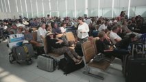 Centenares de pasajeros varados en Tailandia por el conflicto India-Pakistán