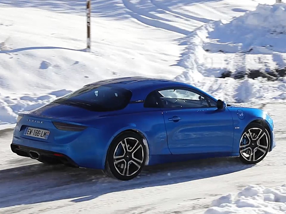 L'Alpine A110 en classe de neige