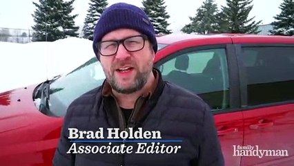 The easy trick to defrost your car window in seconds