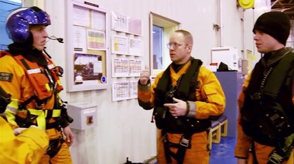 Coast Guard Alaska S02E01   Into the Night