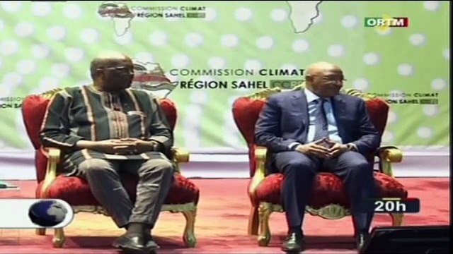 ORTM/Arrivée du premier ministre à Niamey pour prendre part à la première conférence des chefs d’Etats et de gouvernement de la commission climat pour la région Sahel