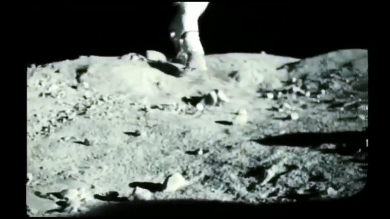 Moon Hoax -Disney Spacecraft on the Fake Moon