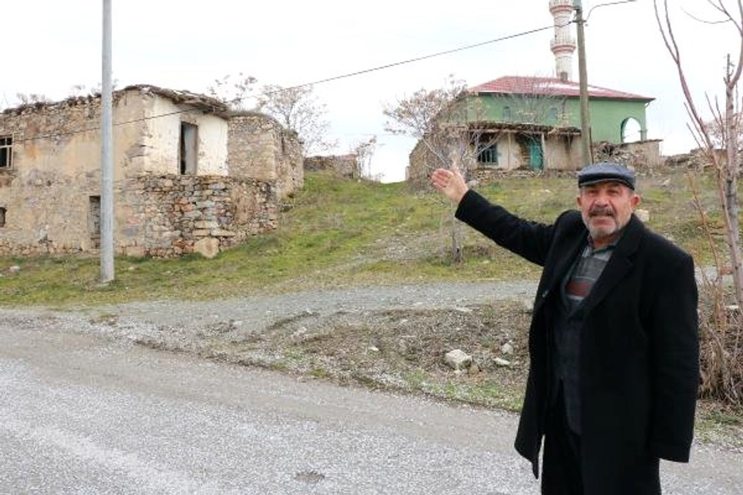 Seçim Geldi, Köyün Nüfusu 5'ten 35'e Çıktı
