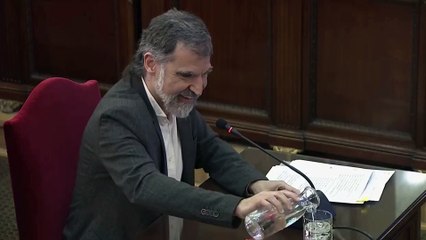 Cuixart explica què són les 'llonganises' dels correus interns