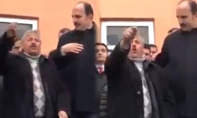 Yurttaştan belediye başkanına isyan: Cenabet geziyorum