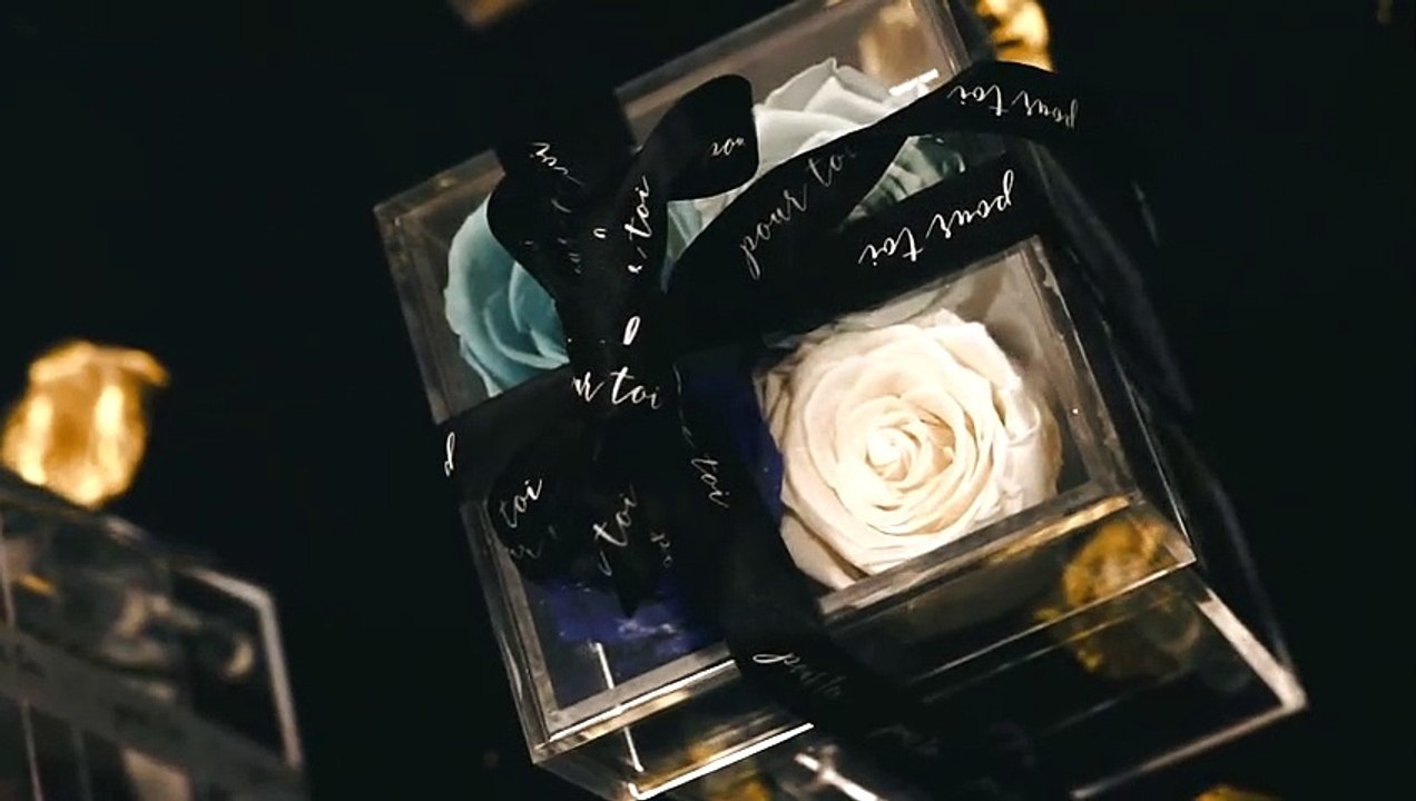 Preserved Roses Toronto