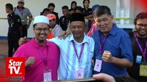 Semenyih by-election: Candidates visit polling centres for early voting
