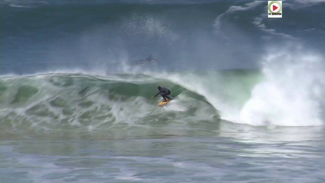 Saint-Pierre Quiberon | Surf La Côte Sauvage en Feu - TV Quiberon 24/7