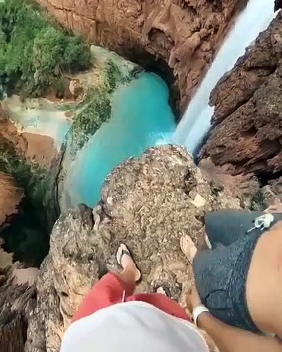 Who would you walk to the edge with. Tag someone who would do this Supai Arizona