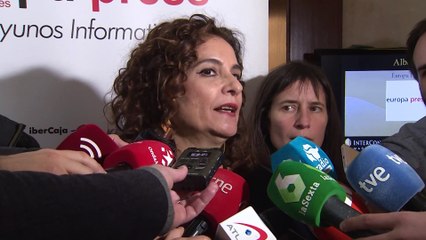 Montero renuncia a aprobar la reforma de pensiones antes del 28-A