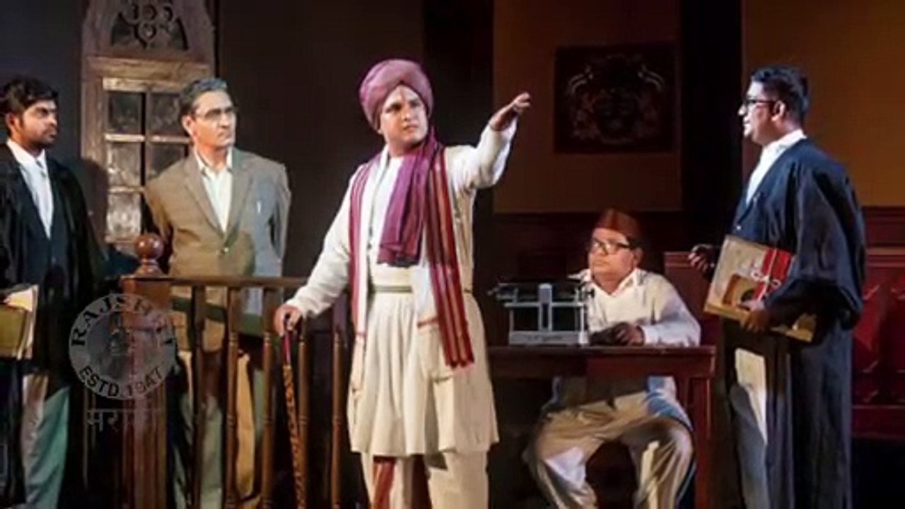 Madhura Velankar | नाटकादरम्यान मधुराचा घडला अपघात! | Gumnaam Hai Koi | Marathi Natak