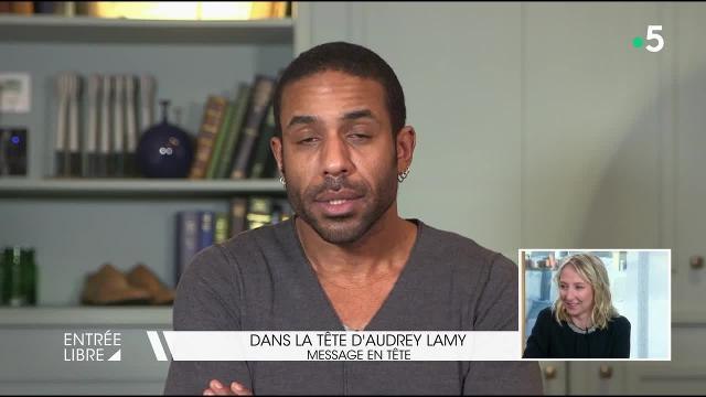 VIDEO. Scènes de ménages : Audrey Lamy très touchée par un message de Loup-Denis Elion : On s'aime très fort