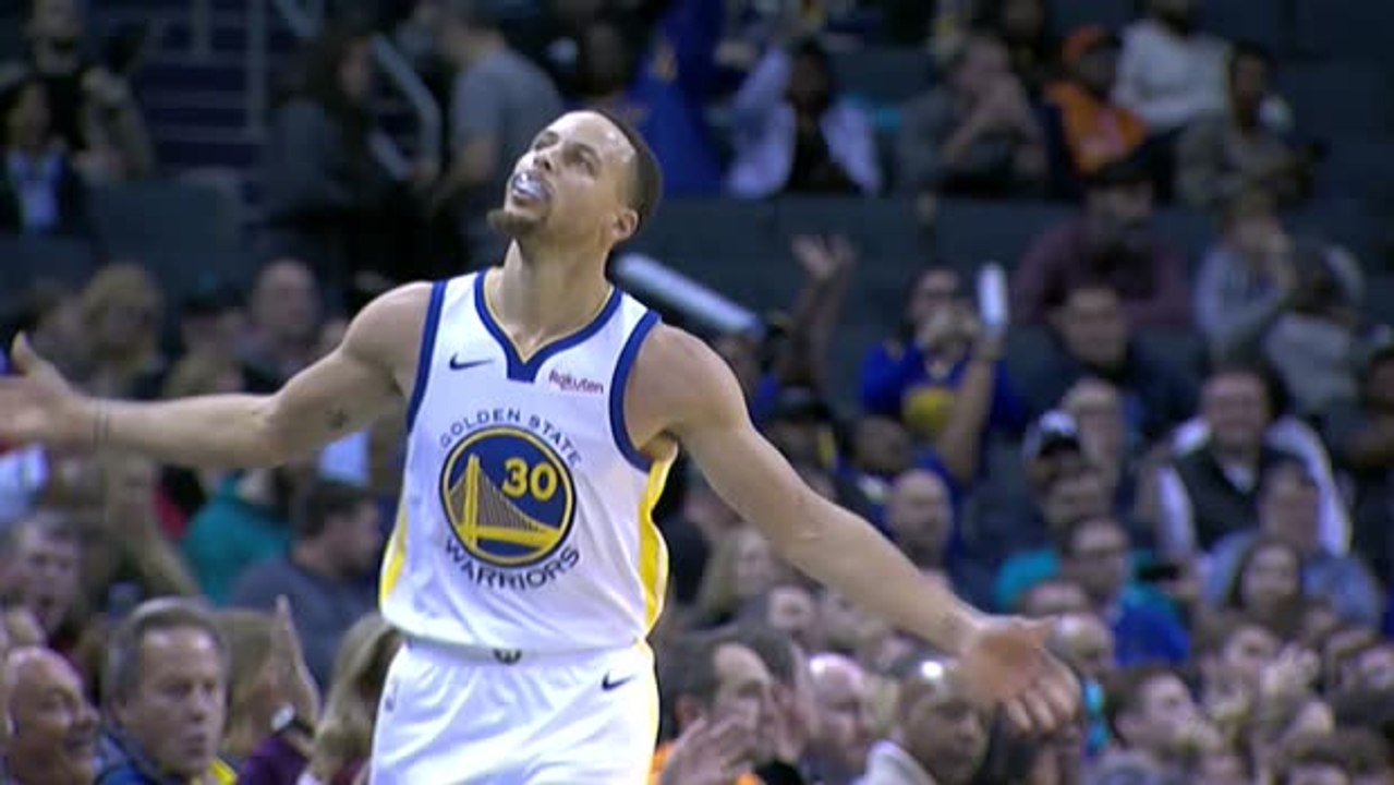 Story of the Day - Warriors Kembali Bersinar Atasi Hornets