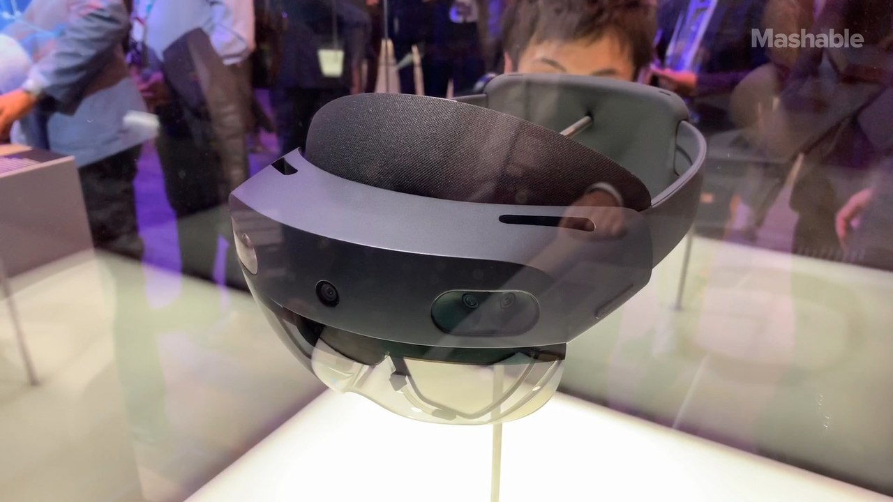 Microsoft’s HoloLens 2 is a huge leap forward for augmented reality