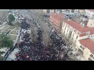 Pa Koment - Pamje me Dron të protestuesve