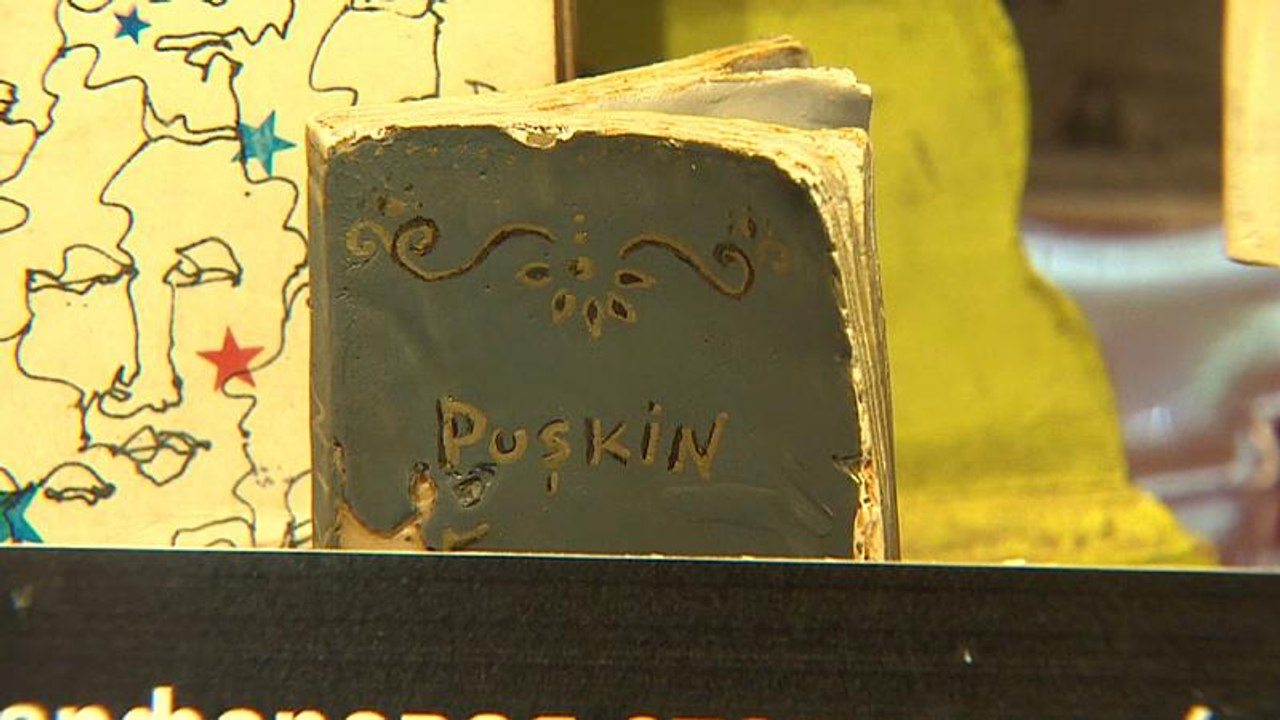 Antalya'da 'Puşkin Müzesi' edebiyat severlere k...
