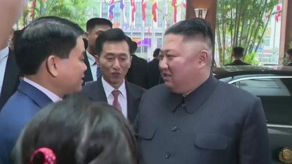 김정은·트럼프 역사적 재회...2차 담판 개시 / YTN