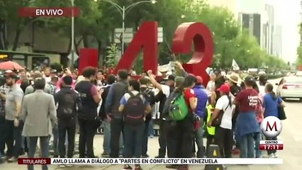 Скачать видео: Marchan al Hemiciclo a Juarez a 53 meses del caso Ayotzinapa