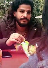 A guy saw his girlfriend cheating