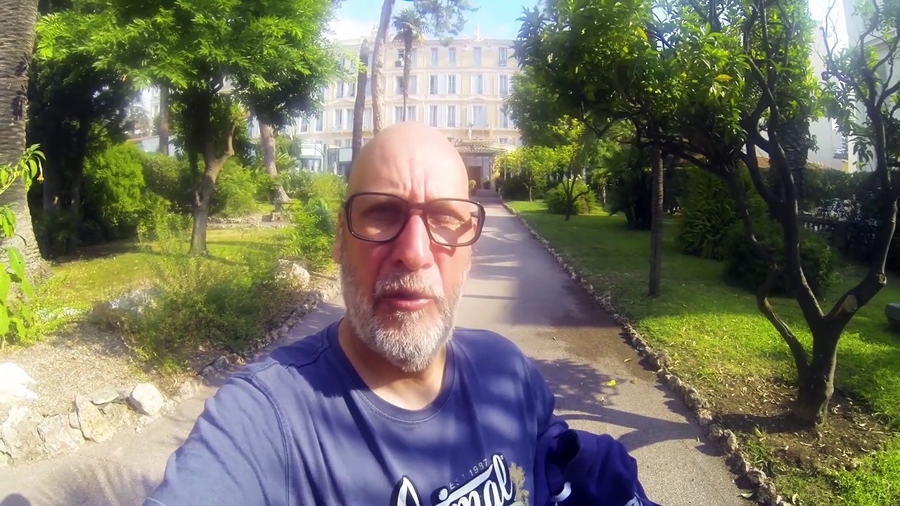 Route des Grandes Alpes repos à  Menton et liaison Montpellier