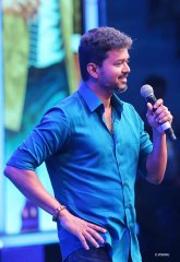 വിജയുടെ ദളപതി 63 റിലീസ് ഡേറ്റില്‍ മാറ്റം | filmibeat Malayalam