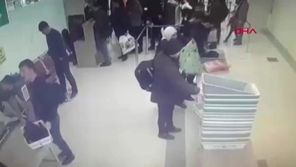 Van Firari Yüzbaşı, Havalimanında Sahte Kimlikle Yakalandı