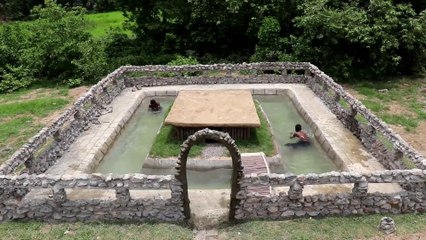 Build Swimming Pool Around Secret House Underground - SURVIVE IN WILD