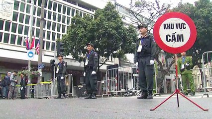 3시간 뒤 北美 첫 만찬...막바지 준비 '분주' / YTN