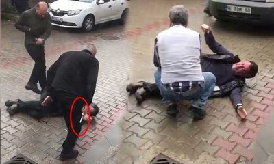 Biri tabancayla vurdu, diğeri tekmeledi