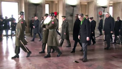 Çad Cumhurbaşkanı İdriss Deby İtno Anıtkabir'i ziyaret etti