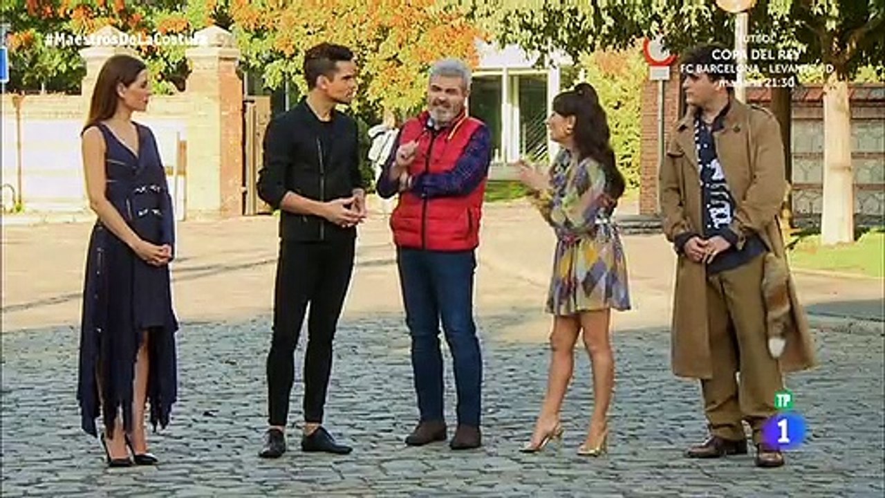 El equipo de Maestros de la Costura diseña para el Ballet Nacional de España