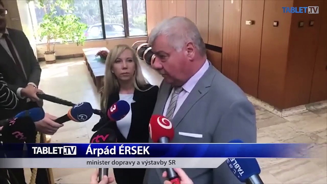 ZÁZNAM: Brífing ministra dopravy a výstavby SR Árpáda Érseka