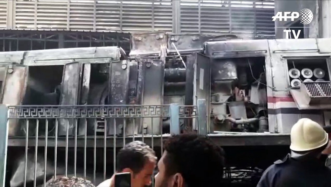 Fiery crash 'kills 20' at Cairo train station