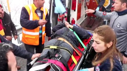 Kayseri’de 2 otomobil kafa kafaya çarpıştı: 6 yaralı