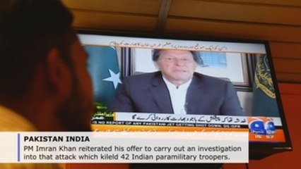 Pakistan offers India talks to reduce cross-border crisis