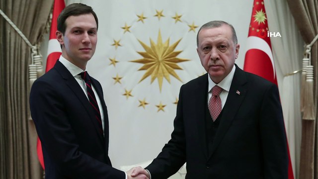 Cumhurbaşkanı Recep Tayyip Erdoğan, ABD Başkanının kıdemli danışmanı ve asistanı Jared Kushner’i Cumhurbaşkanlığı Külliyesinde kabul etti.