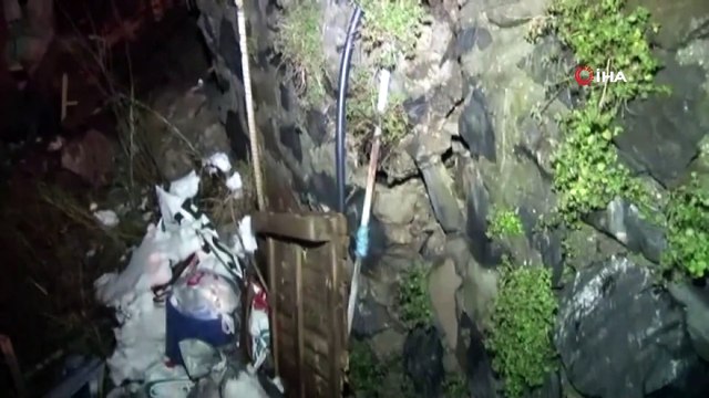 Sarıyer’de istinat duvarının çökme anı kamerada