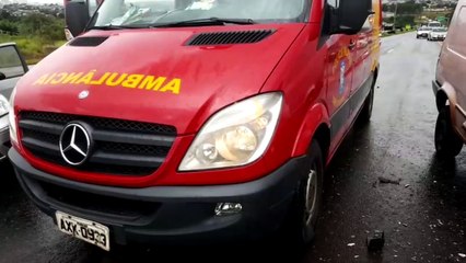 Homem amputa parte do dedo no Santa Felicidade